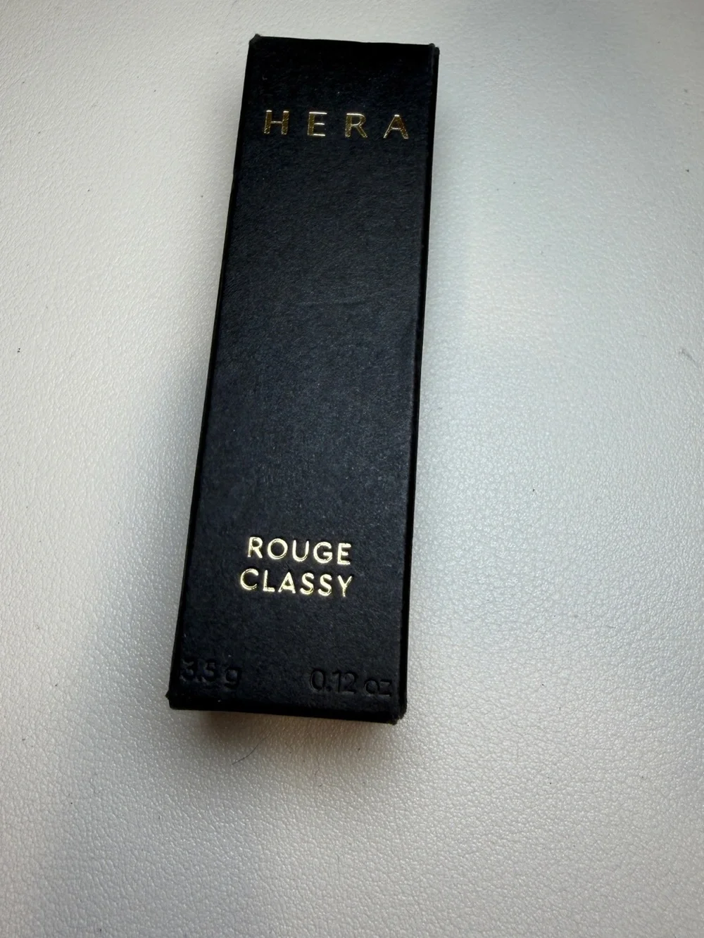 HERA Rouge Classy Lipstick, Endorsed by Jennie Color:  47 MAUVE CHIC